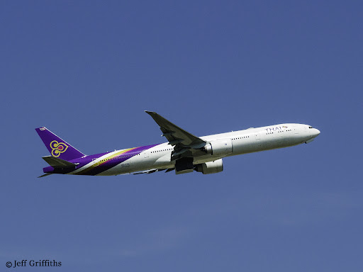 HS-TTB - Boeing 777-300ER - Thai Airways International | Plane Finder