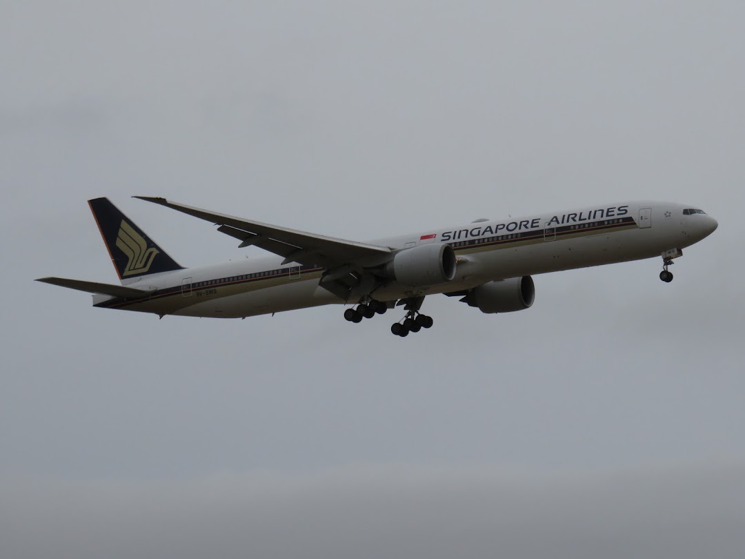 Singapore Airlines B777 9V-SWS