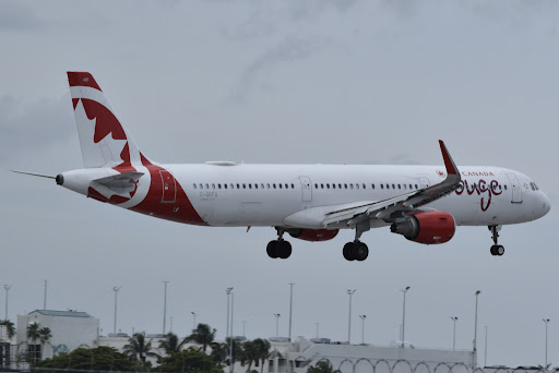 C-GKFA - Airbus A321-211(SL)