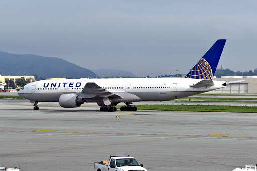 United Airlines Flight UA1759 from Kona (KOA) to Denver (DEN) on