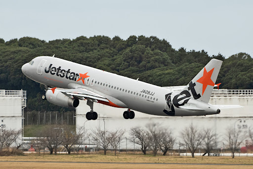 JetstarJapan　A320 JA02JJ 1:400 JetStar Japan Airbus A320-200 Reg# JA02JJ Phoenix 10658