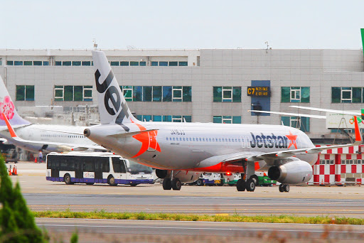 JetstarJapan　A320 JA02JJ 1:400 Airbus A320-232, Jetstar Japan, F-WWDE, JA06JJ (MSN 5281