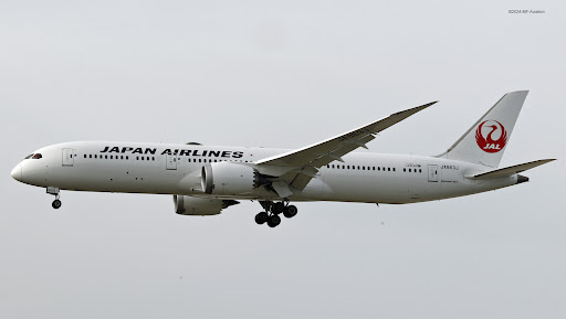Japan Airlines Flight JL7 from Boston (BOS) to Tokyo (NRT