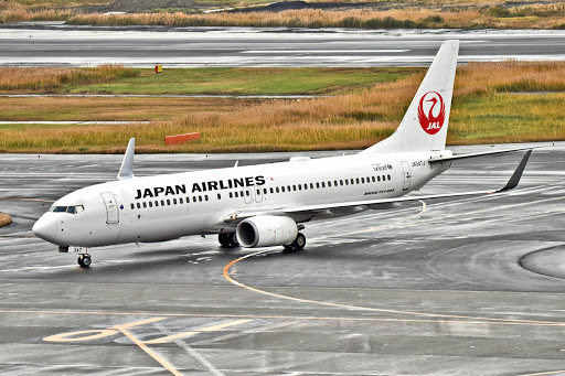 JA347J - Boeing 737-846 - Japan Airlines - Plane Finder