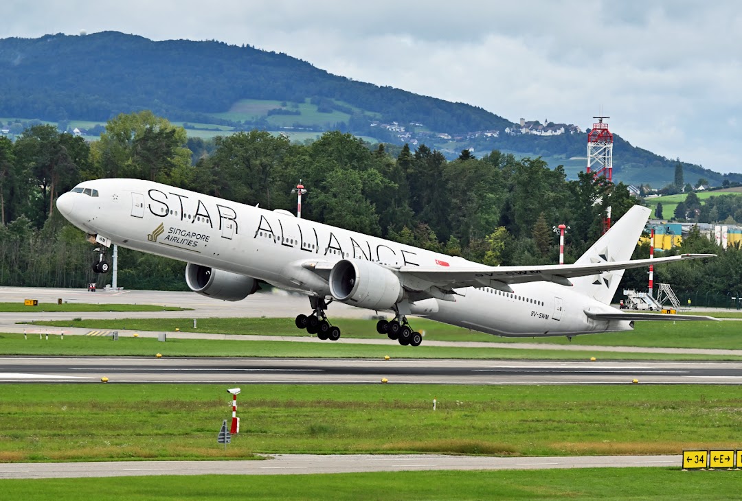 SQ 9V-SWM B773 ZRH