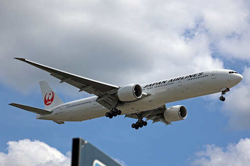 Japan Airlines Flight JL56 from Tokyo (NRT) to Chicago (ORD) on